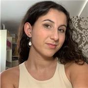 Estudiante universitaria en la UJI, graduada en bachiller científico imparto clases de repaso